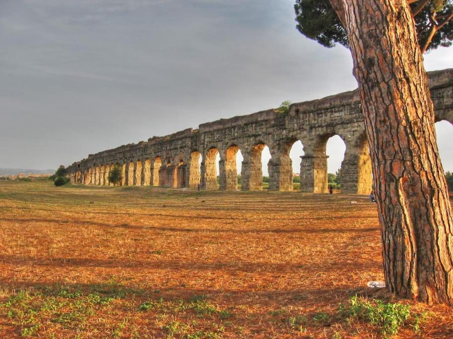 Two-Room Apt. Under The Aqueduct'S Arch In Pigneto Рим Екстер'єр фото